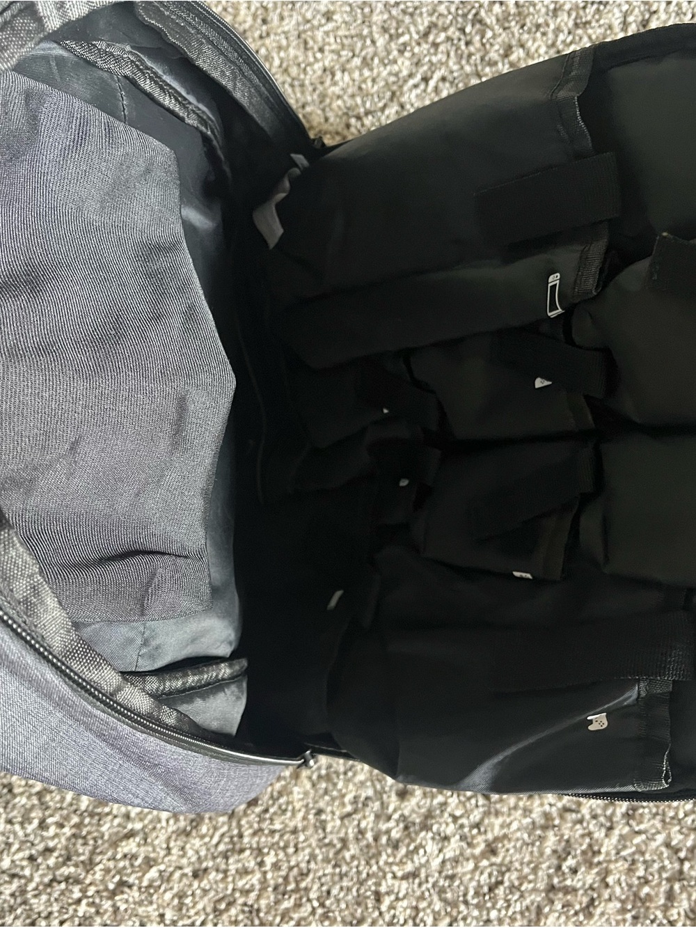 Nintendo Switch Backpack - Picture 3 of 6